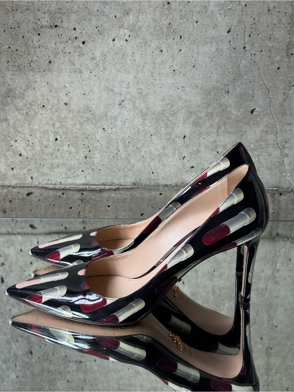 Prada Lipstick Print Patent Leather Pumps - Picture 2 of 8